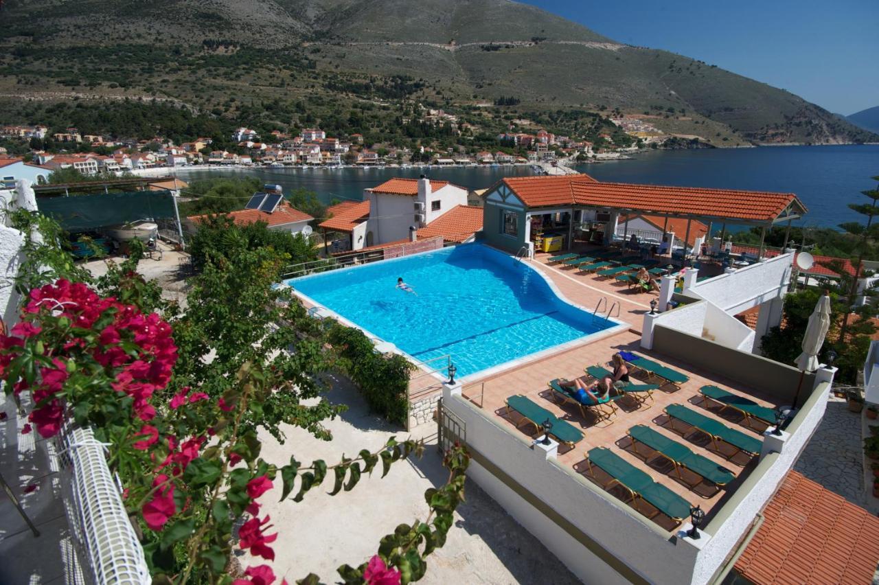 Makis Village-Apartments Agia Efimia Exterior photo